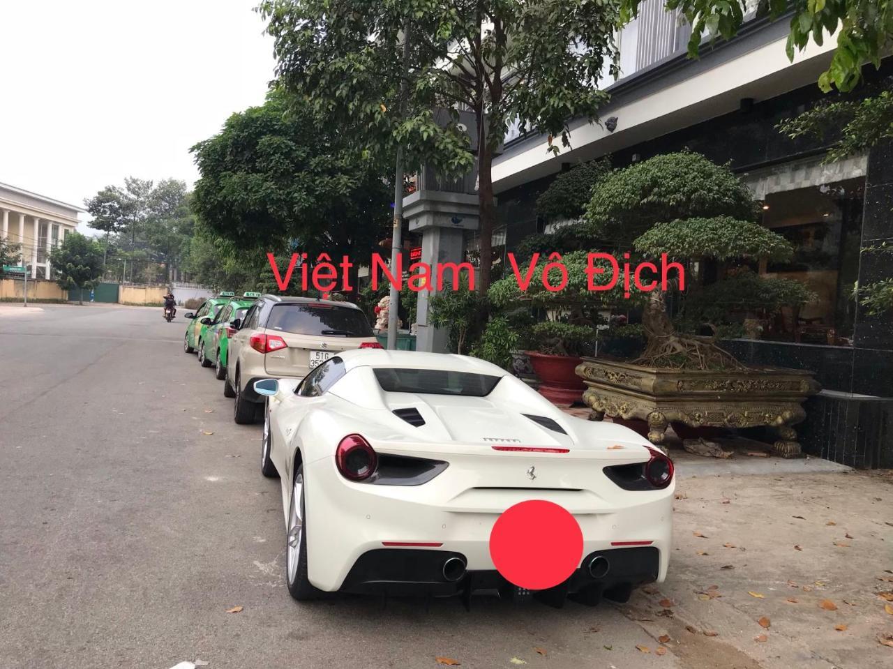 Long Bao Chau Hotel Thu Dau Mot Экстерьер фото